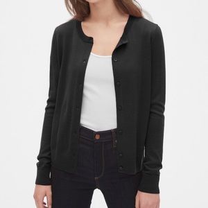 GAP EXTRA FINE MERINO WOOL CARDIGAN